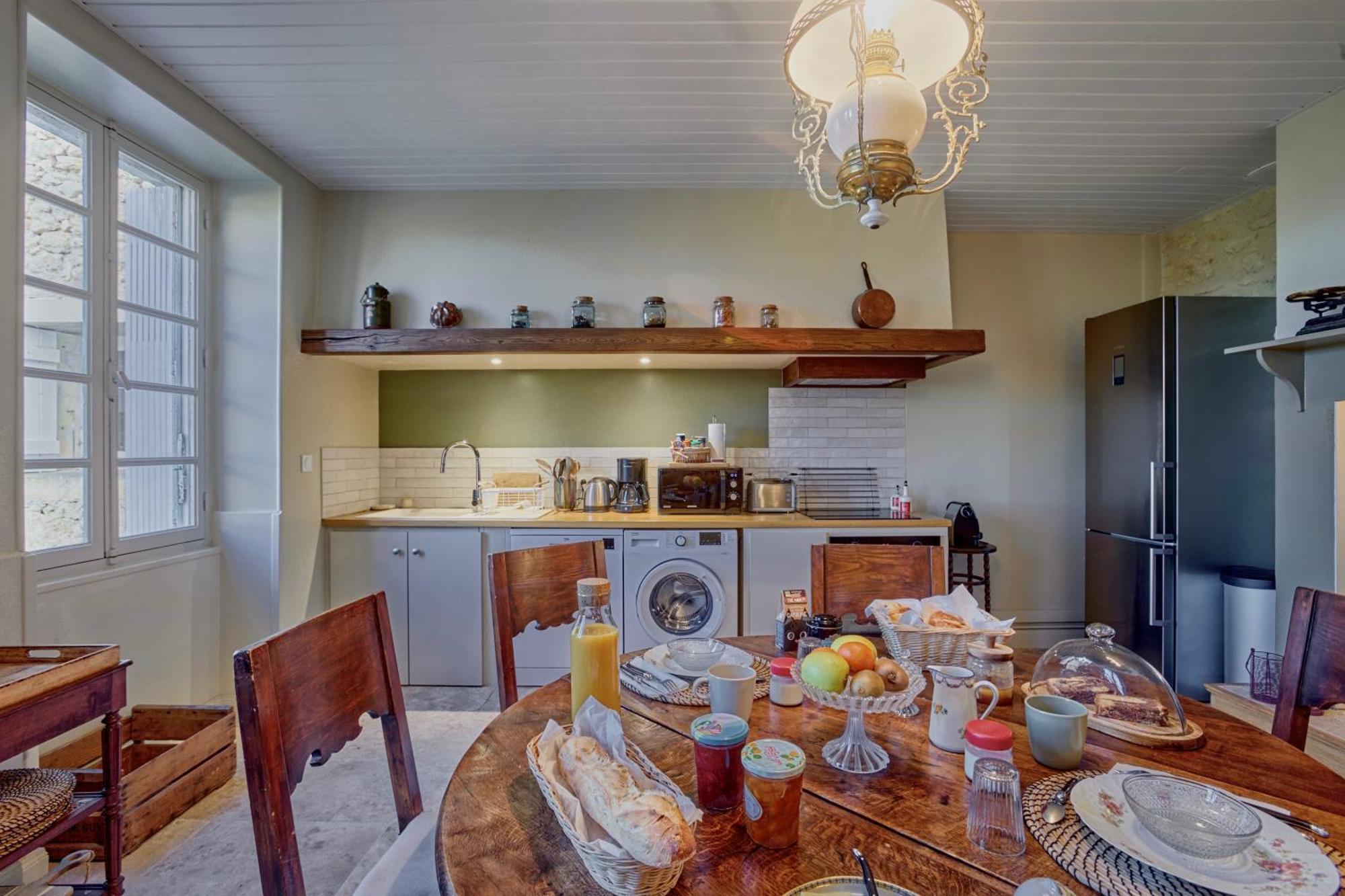 Chambres D'Hotes De Charme Avec Piscine - Le Clos Boissiere 瓦兰西索百塞 外观 照片