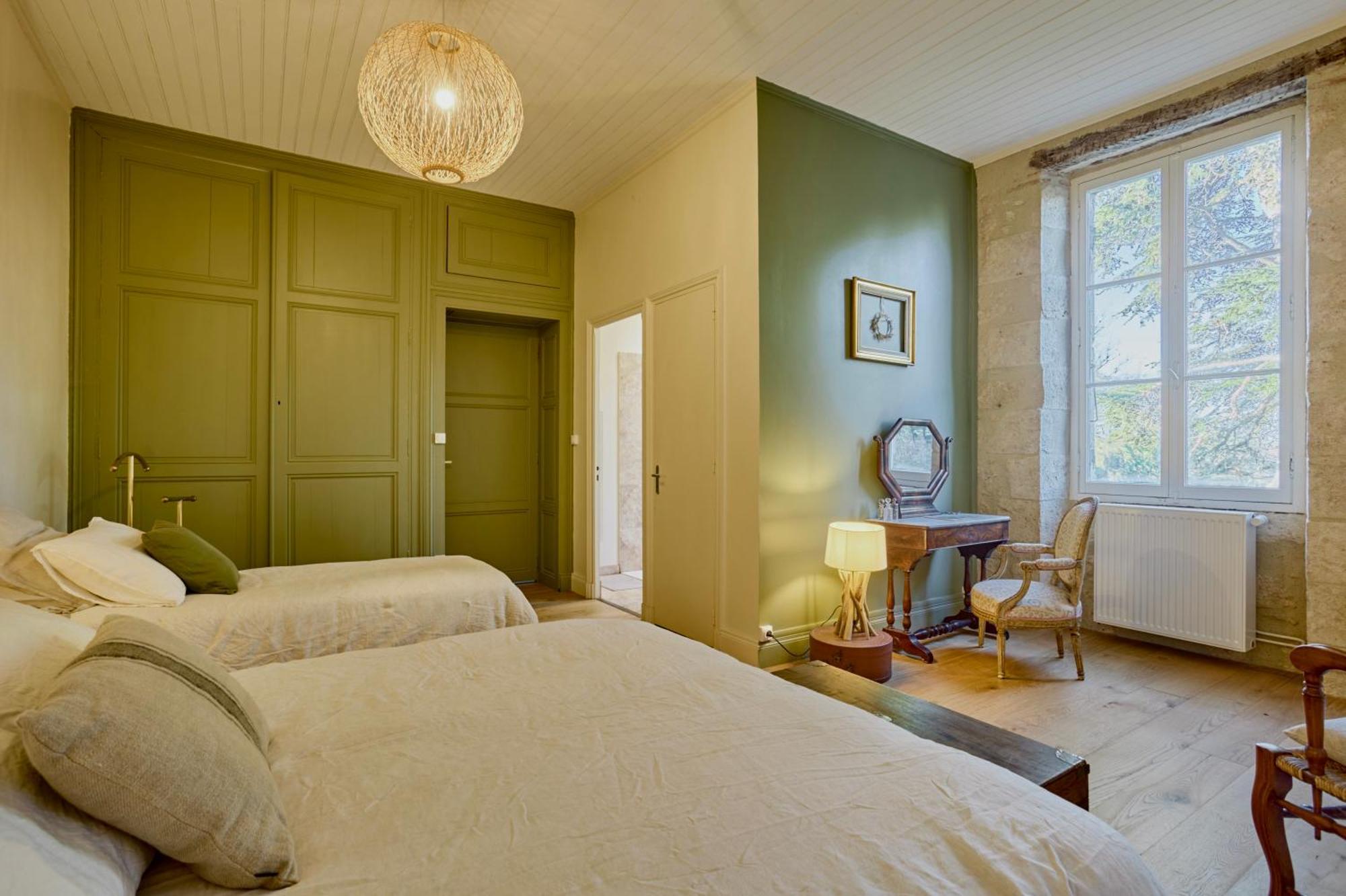 Chambres D'Hotes De Charme Avec Piscine - Le Clos Boissiere 瓦兰西索百塞 外观 照片